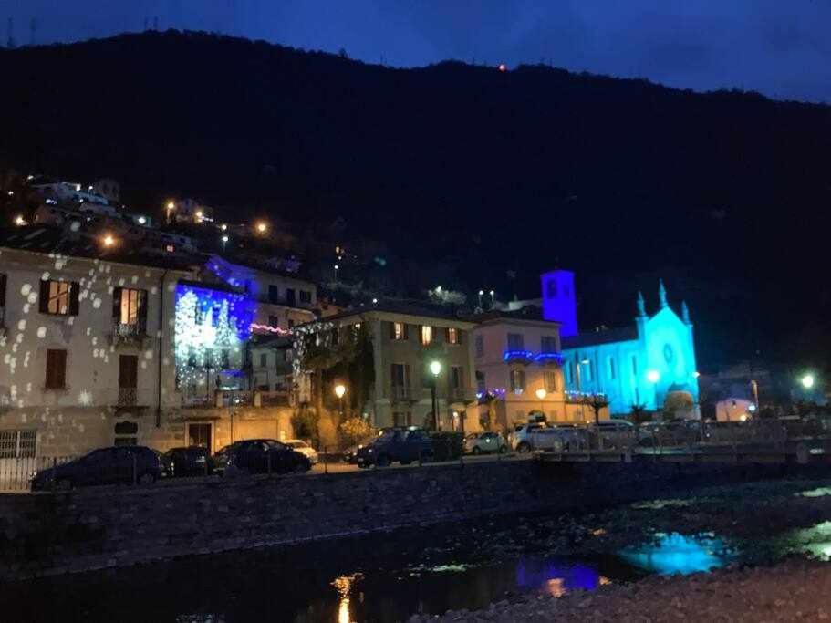 Una Finestra Sul Lago Argegno Bagian luar foto