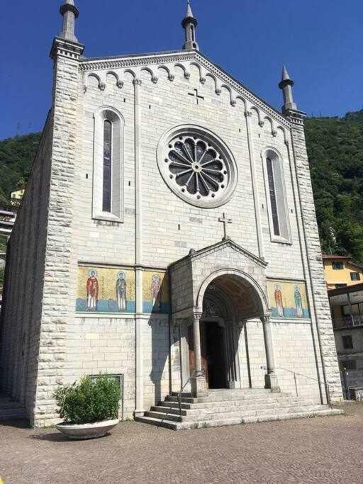 Una Finestra Sul Lago Argegno Bagian luar foto